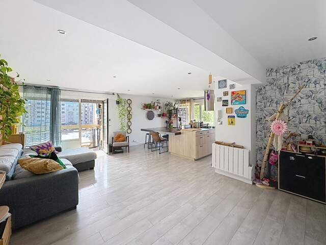Appartement à vendre 4 pièces ANNEMASSE (74) — photo du bien