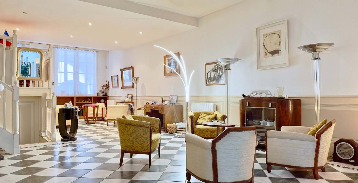 Appartement à vendre 4 pièces LA ROCHELLE (17) — photo 1
