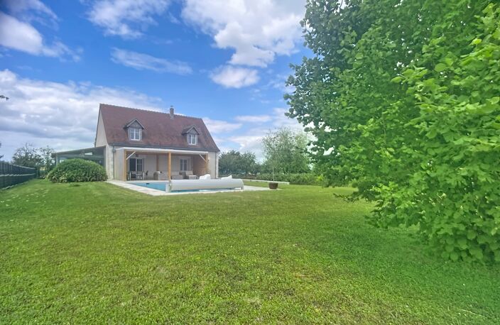 "Le charme d'une propriété familiale au cœur de la campagne tourangelle" — photo 4