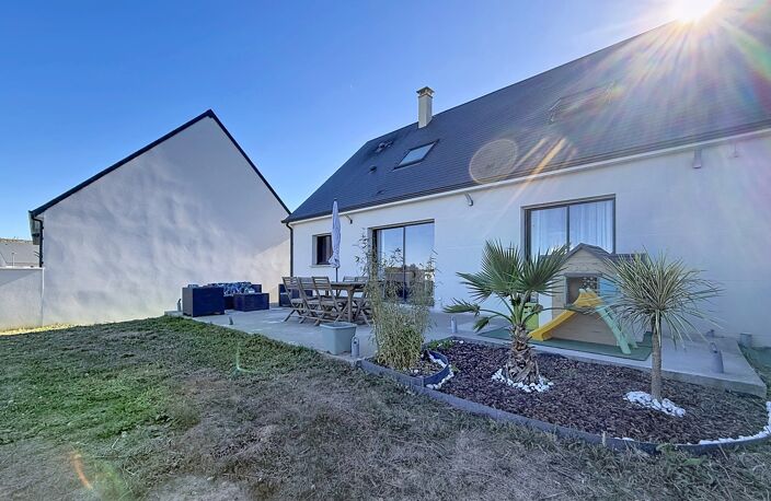 INDRE ET LOIRE, MONNAIE 10 KMS DE Tours, maison de 120 m2 avec jardin, 3 chambres et bureau — photo 2
