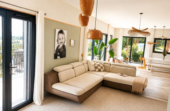 Ardèche - Magnifique Maison d'architecte de 184 m² habitable - Bel espace extérieur - Vue panoramique sur les montagnes ardèchoises et sur le vercors — photo 5