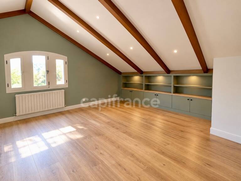 Maison à vendre 7 pièces LIGUGE (86) — photo 1