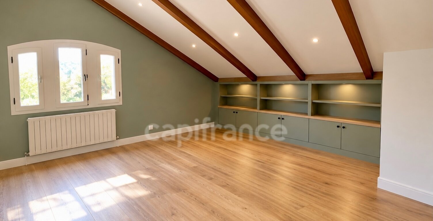 Maison à vendre 7 pièces LIGUGE (86) — photo 1