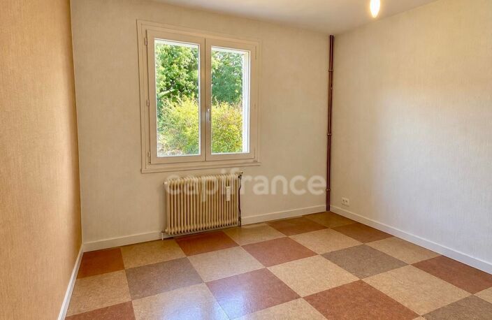 Maison à vendre 7 pièces LIGUGE (86) — photo 5