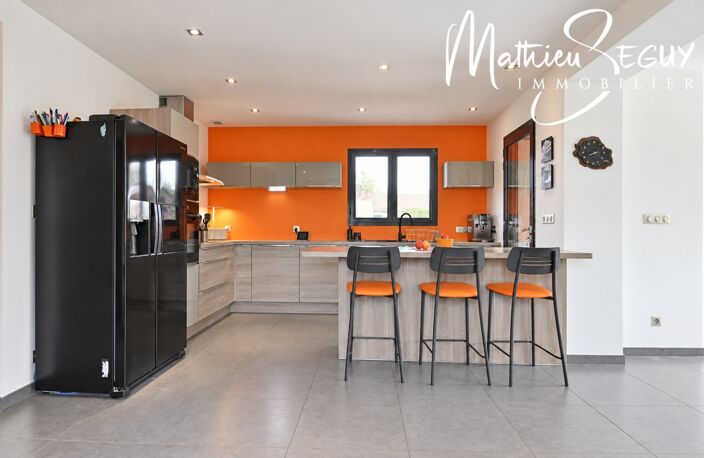 ORLIENAS - Maison P5 sur sous sol complet! — photo 5