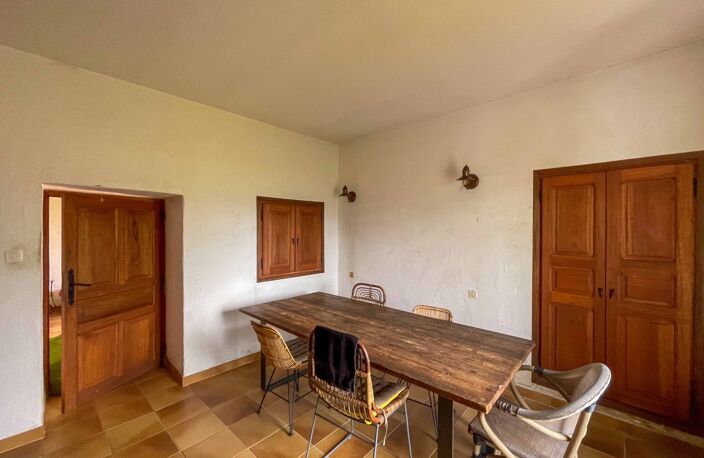 EXCLUSIVITÉ – GRANACE – APPARTEMENT T4 DE CARACTÈRE AVEC VUE PANORAMIQUE — photo 4