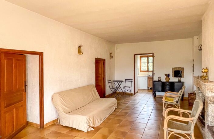 EXCLUSIVITÉ – GRANACE – APPARTEMENT T4 DE CARACTÈRE AVEC VUE PANORAMIQUE — photo 5