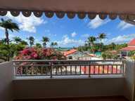 EN EXCLUSIVITE - SAINTE-ANNE – STUDIO PREMIÈRE LIGNE – VUE MER & PISCINE — photo 3