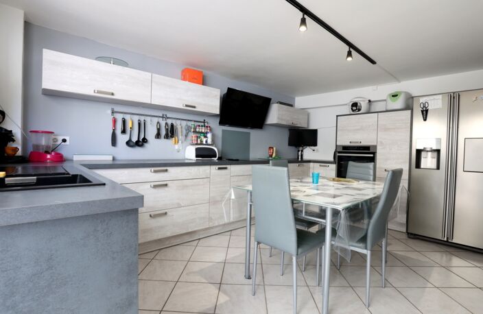 Maison à vendre 6 pièces à OGER (51) — photo 2