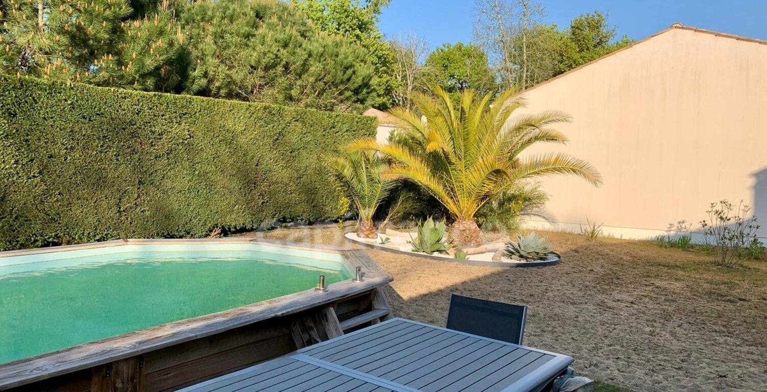 LES MATHES – MAISON 103 m² – 3 CHAMBRES – PISCINE – TERRAIN 1 400 m² — photo 1