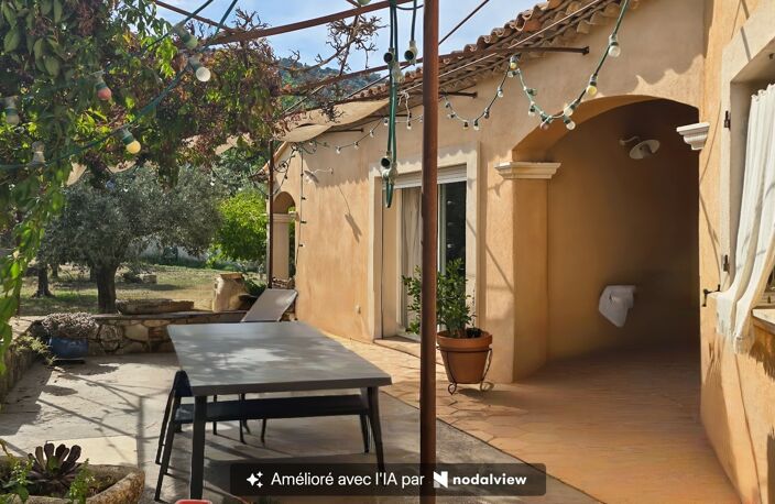 Maison à vendre Villa 6 pièces + piscine terrain 3000m² SOLLIES TOUCAS (83) — photo 4