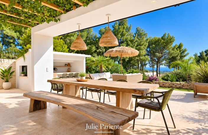 Propriété vue mer à vendre 6 pièces LA CIOTAT (13),1000 m2 terrain, piscine, pool house — photo 3