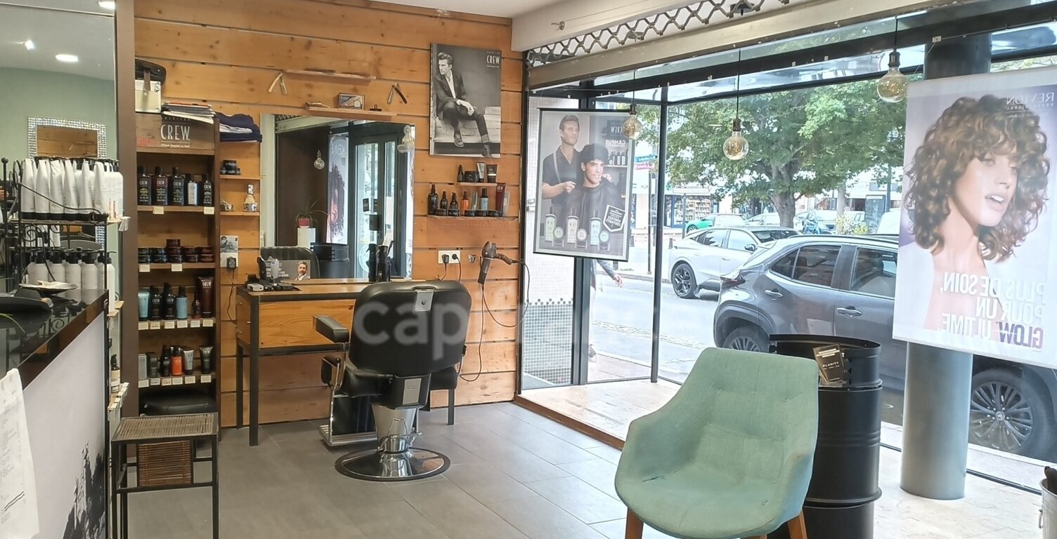 ✂️ SALON DE COIFFURE – BELLE OPPORTUNITÉ DE REPRISE À PERROS GUIREC (22) — photo 1