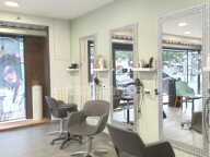 ✂️ SALON DE COIFFURE – BELLE OPPORTUNITÉ DE REPRISE À PERROS GUIREC (22) — photo 3