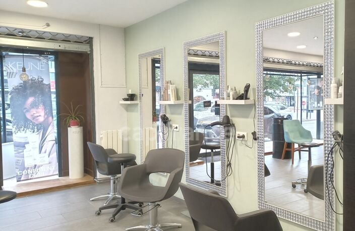 ✂️ SALON DE COIFFURE – BELLE OPPORTUNITÉ DE REPRISE À PERROS GUIREC (22) — photo 3