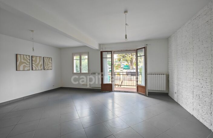 Maison 5 pièces à vendre avec Sous-Sol total + garage double (91) — photo 3