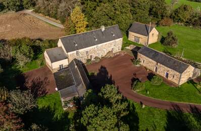 Dpt Ille et Vilaine (35), à vendre SAINT PERN propriete P6 de 228,5 m² - Terrain de 5 218,00 m² — photo du bien