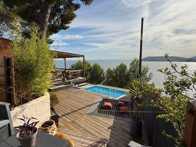 Maison de 61 m2 à vendre 2/3 pièces ISTRES (13) Face étang sans vis à vis avec stationnement et annexe — photo du bien