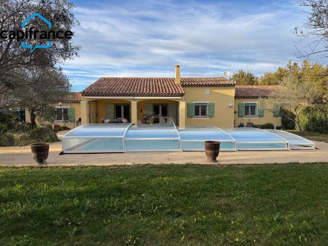 Dpt Var (83), à vendre TRANS EN PROVENCE maison P8 de 186 m² - Terrain de 2 000,00 m² - Plain pied — photo du bien