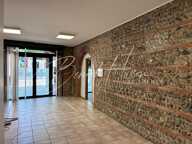 Local commercial de caractère – Plain pied en RDC de 116,44 m² (ERP-PMR) — photo 2