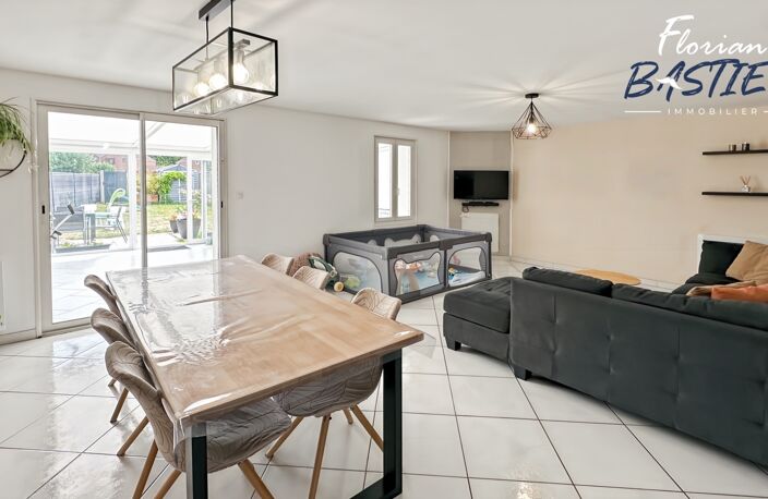 Et si votre prochaine maison était déjà prête à vous accueillir ? 113 m², 4 chambres, véranda de 25 m² et aucun travaux à prévoir — photo 3