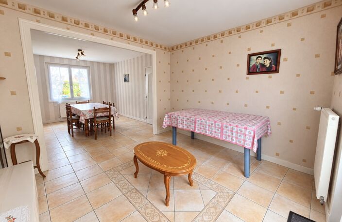Plain pied 2 chambre Bureau Garage Jardin clos — photo 3