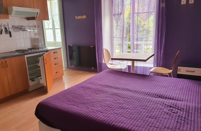 Dpt Vosges (88), à vendre VITTEL - ENSEMBLE de 2 STUDIOS secteur PARC THERMAL — photo 4