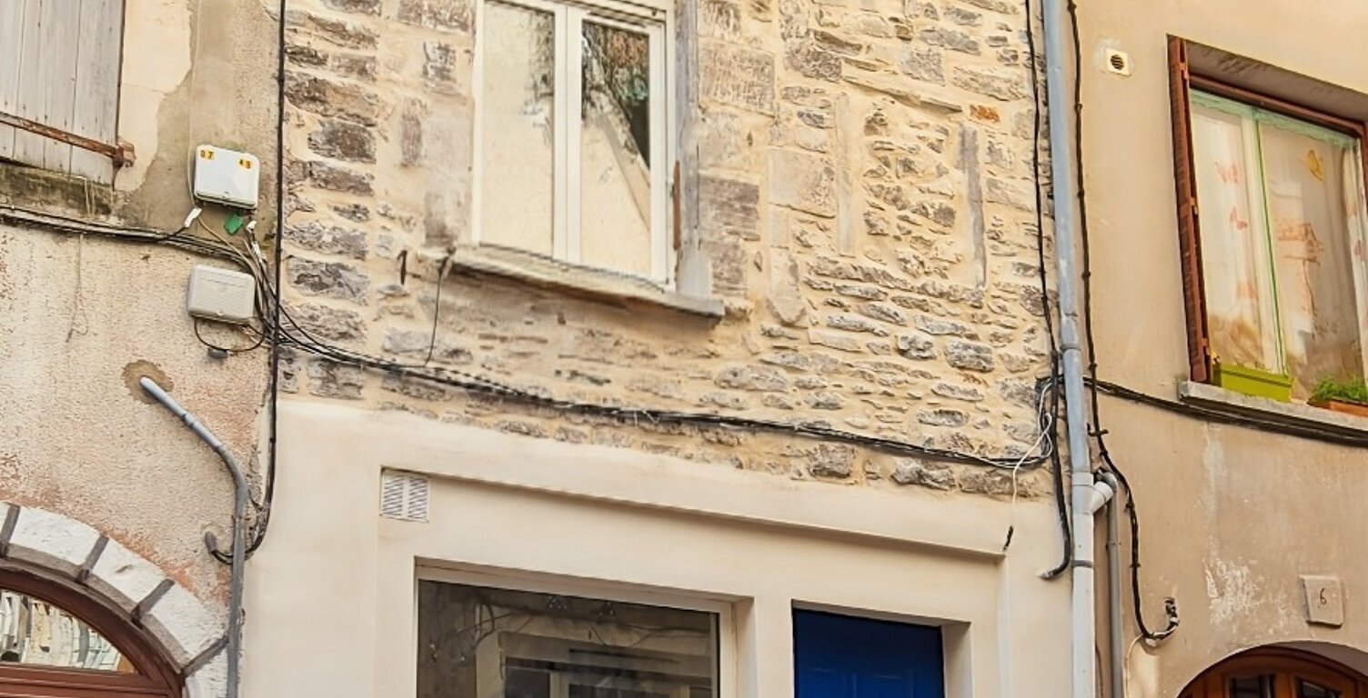 Maison de Village à VENDRE Saint Ambroix (Gard 30) — photo 1