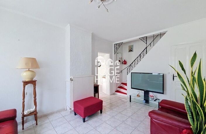 MAISON SEMI INDIVIDUELLE - CHAMBRES - JARDIN — photo 2