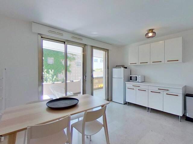 12 Rue de Cuire-Lyon -69004  - T2 Meublé - 1099 €CC — photo du bien