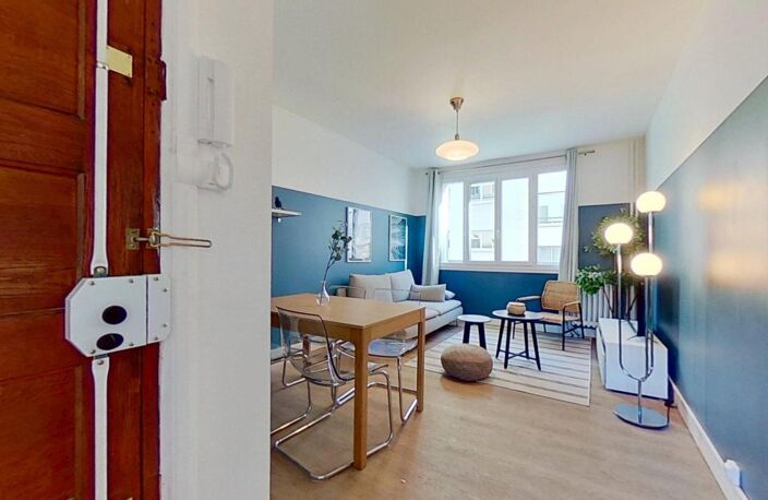 17 rue de l'Abondance Lyon 69003 - Chambre 2  - T4 meublé – 525 €CC — photo 2