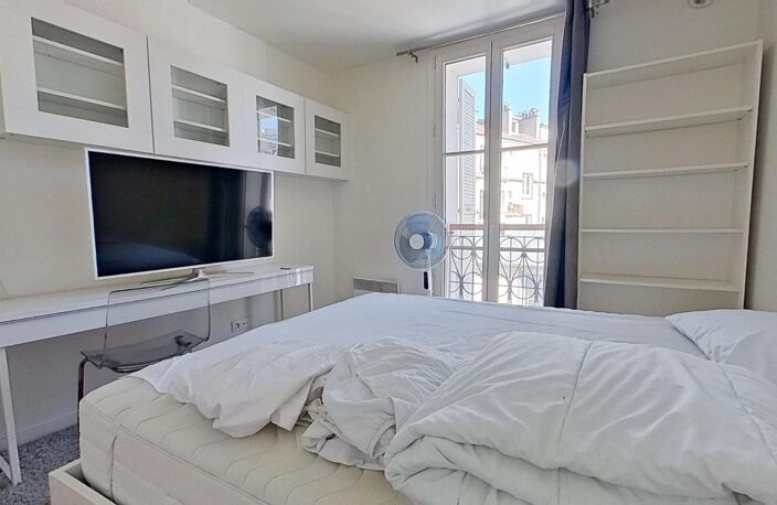 103 rue Jean Jaures - Puteaux - 92800 - T2 Meublé - 1500 €CC — photo 4