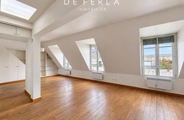 MONTPARNASSE : Duplex familial en dernier étage à rénover, Paris 14e — photo 2