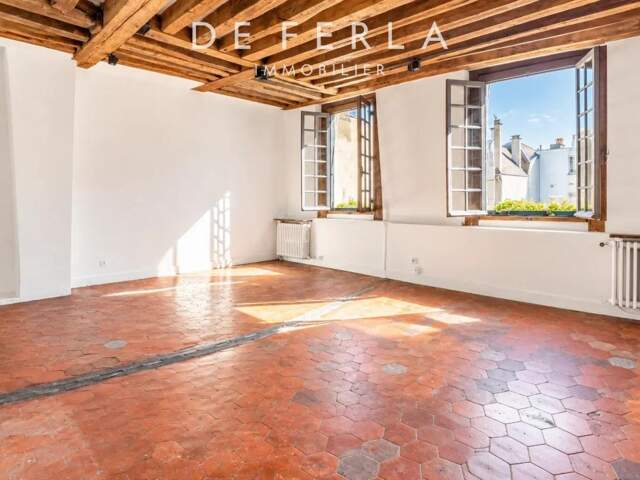 3/4 pièces en dernier étage avec balcon et vues sur les monuments — photo du bien