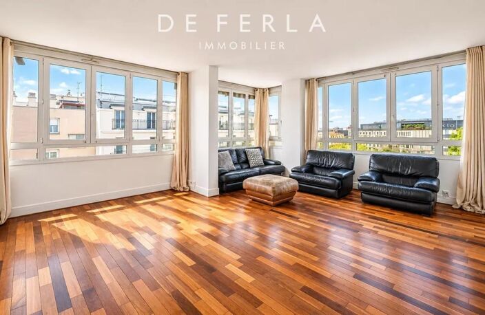 Vue Tour Eiffel – 4 pièces de 73 m² avec cave — photo 2