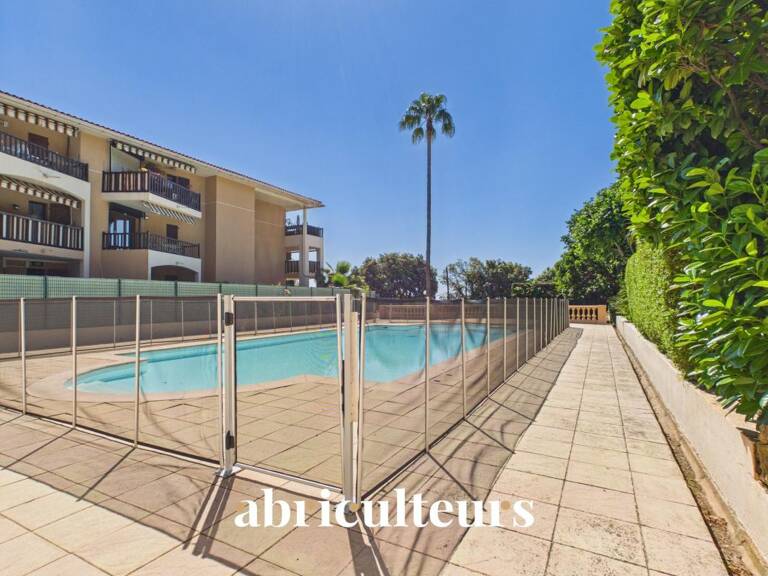 appartement 40m2 en vente dans le Quartier Saint Jacques Grasse (06130) — photo 1