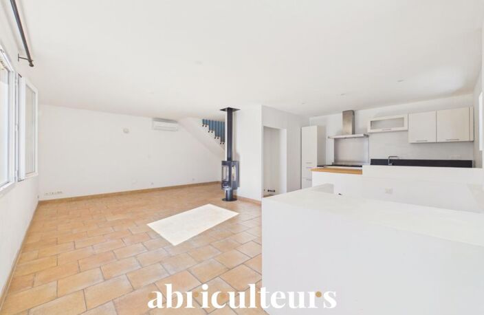T4 de 107 m² en vente à Grans (13450) — photo 2