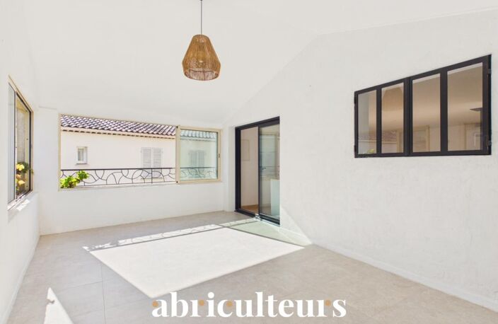 T4 de 107 m² en vente à Grans (13450) — photo 4