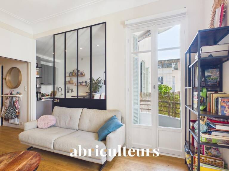 Superbe T2 de 58 m² Entièrement Rénové avec Terrasses – Calme Absolu en vente au centre-ville de Nice (06000) — photo 1