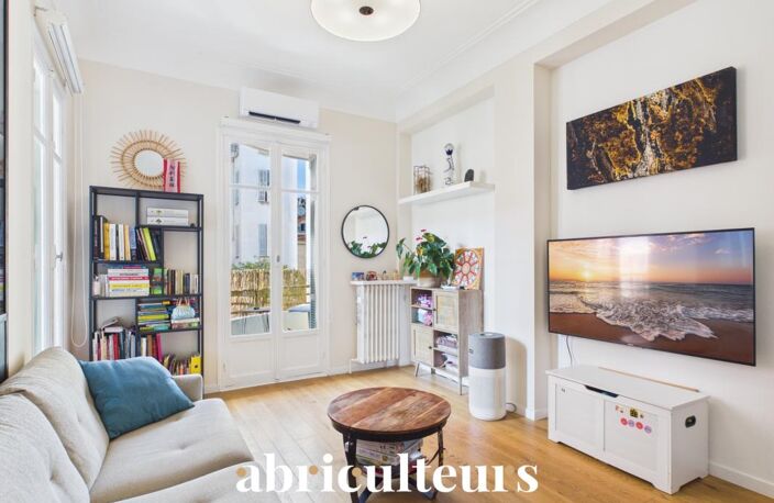 Superbe T2 de 58 m² Entièrement Rénové avec Terrasses – Calme Absolu en vente au centre-ville de Nice (06000) — photo 2