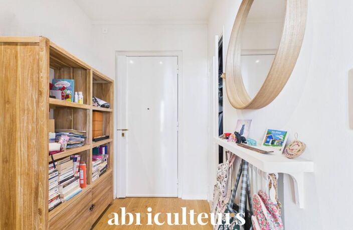 Superbe T2 de 58 m² Entièrement Rénové avec Terrasses – Calme Absolu en vente au centre-ville de Nice (06000) — photo 4