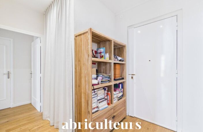 Superbe T2 de 58 m² Entièrement Rénové avec Terrasses – Calme Absolu en vente au centre-ville de Nice (06000) — photo 5