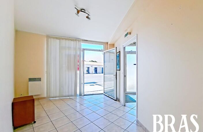 Local commercial Les Sables D Olonne 33 m2 — photo 4