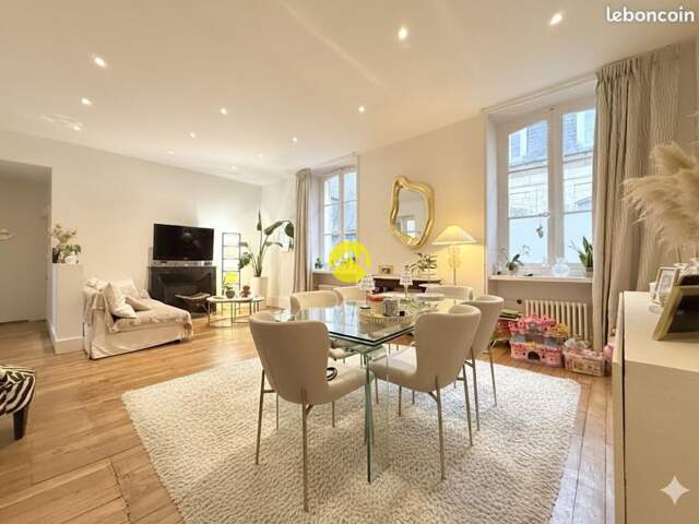 APPARTEMENT AVEC PISCINE /TERRASSE  — photo du bien