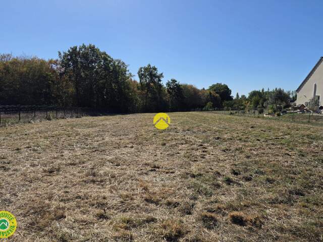 terrain constructible — photo du bien