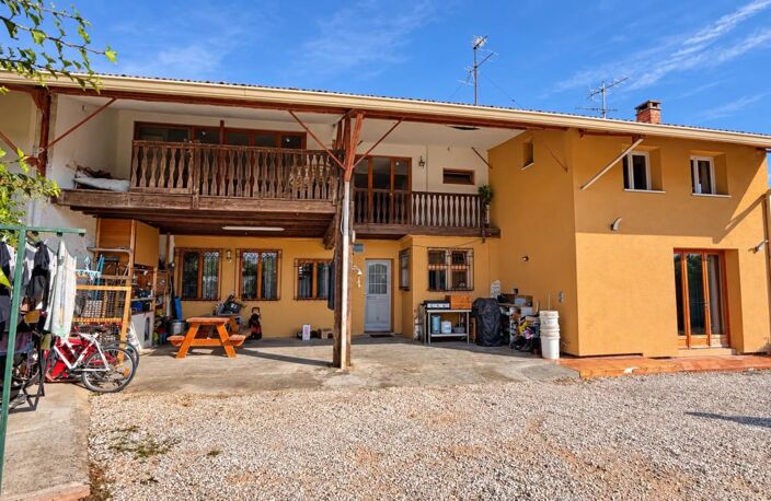 66600-ESPIRA-DE-L’AGLY-Maison 208m2-4CHAMBRES-BUREAU-COUR&BALCON — photo 2