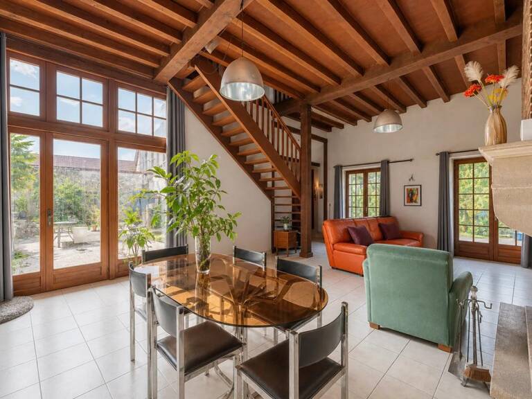 Élégante maison de maître sur un parc de 5 000 m² à Festigny — photo 1