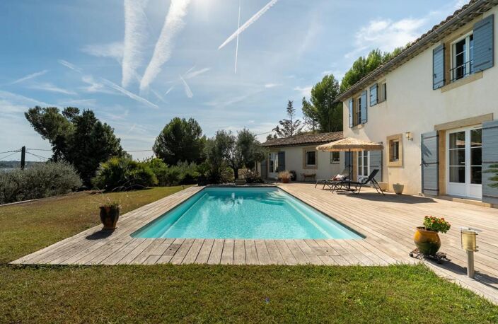 Bastide provençale de 170 m² à Istres, vue sur l'étang — photo 2