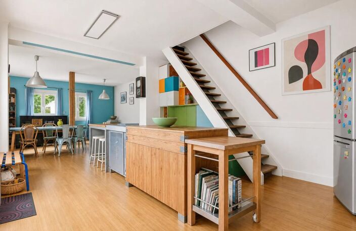 92240 – MALAKOFF – MAISON DE CARACTÈRE 149 M² – COUR – 2 STUDIOS INDÉPENDANTS – SOUS-SOL TOTAL – DOUBLE ACCÈS – PROXIMITÉ PARIS — photo 4