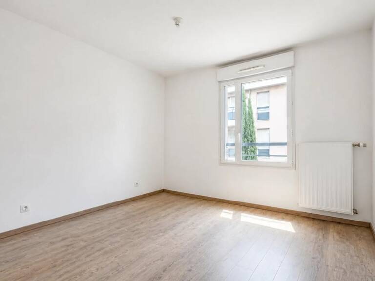 Appartement de 4 pièces de 80,3 m² à Vénissieux — photo 1
